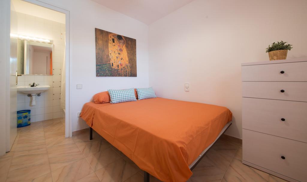 Apartamento Roca Plana Tvl 33 Салоу Екстериор снимка